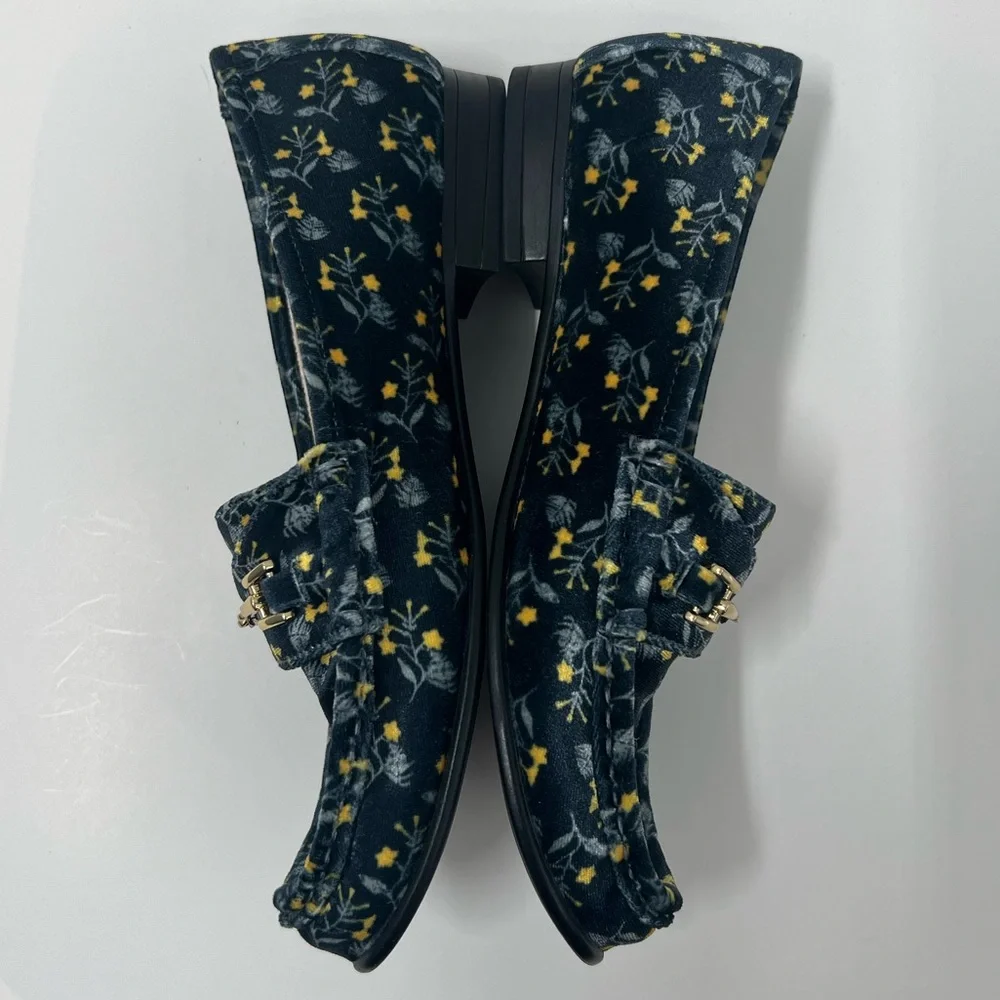 CAbi Carnaby velvet floral loafer